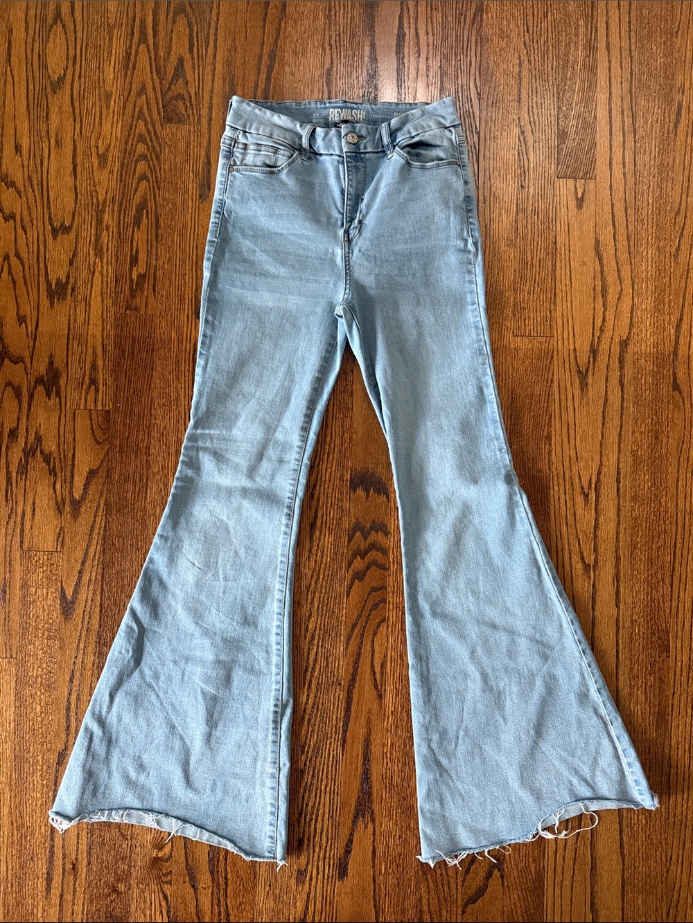 B42 Rewash Women’s Junior 7 Light Blue Flared High-Rise Jeans with Raw Edge